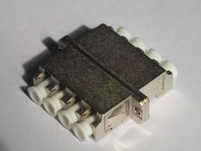 LC UPC SM 4C 金屬光纖適配器，耦合器