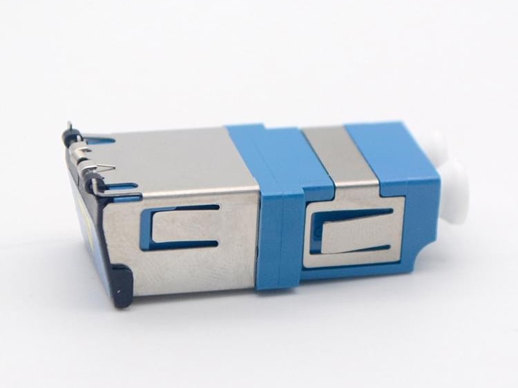 LC 單模 雙工 帶蓋光纖適配器，耦合器