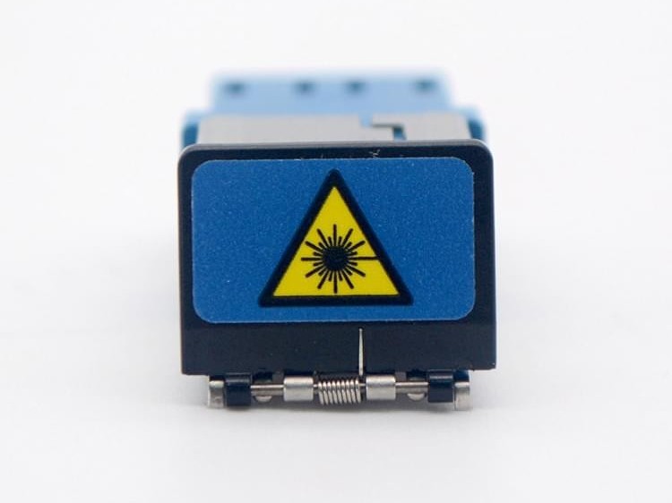 LC 單模 雙工 帶蓋光纖適配器，耦合器