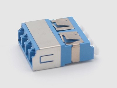 LC UPC 四聯(lián) 上下IS型光纖適配器，耦合器