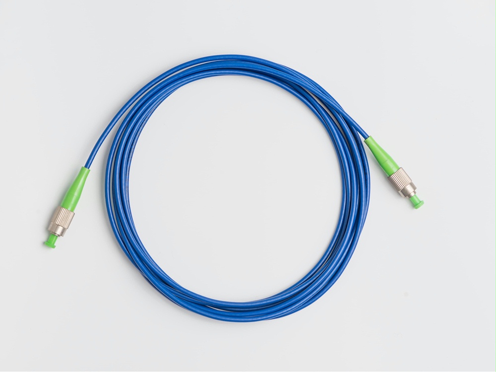 FC/APC 鎧裝跳線，光纖跳線