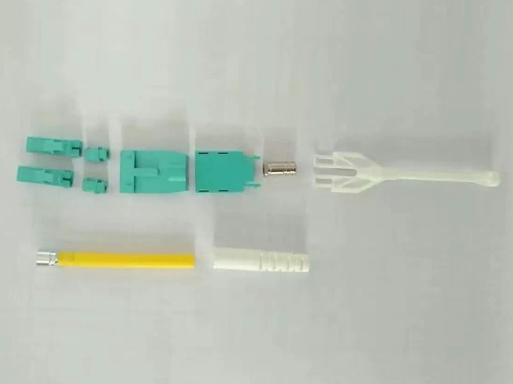 LC 拉桿 光纖連接器