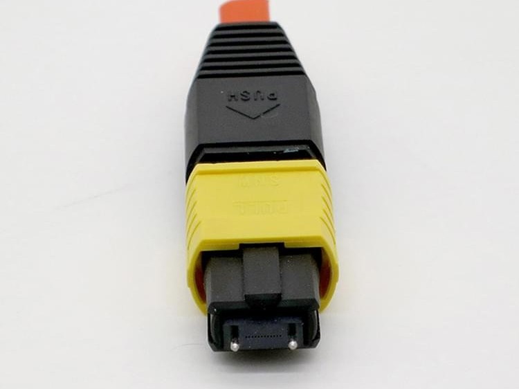 MPO 扁纜光纖連接器