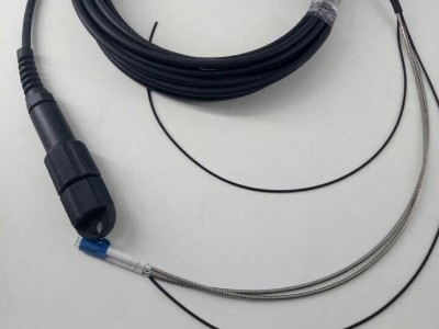 PDLC-LC/UPC 拉遠光纖跳線，跳接線