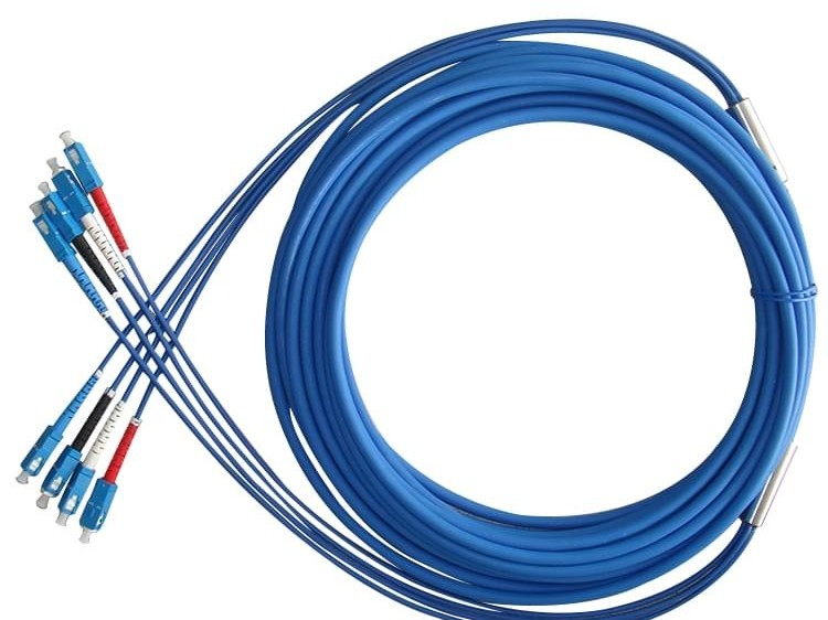 SC UPC 4芯鎧裝跳線，光纖跳線