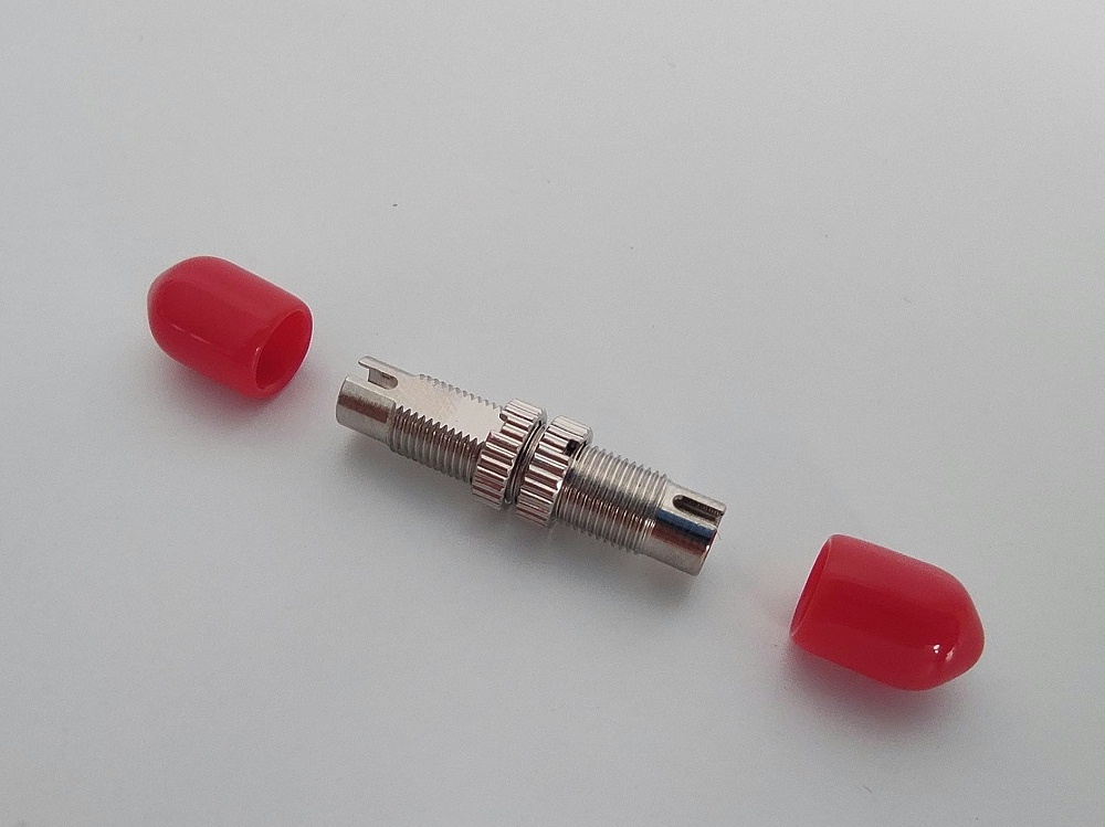 DIN UPC 圓形 光纖適配器