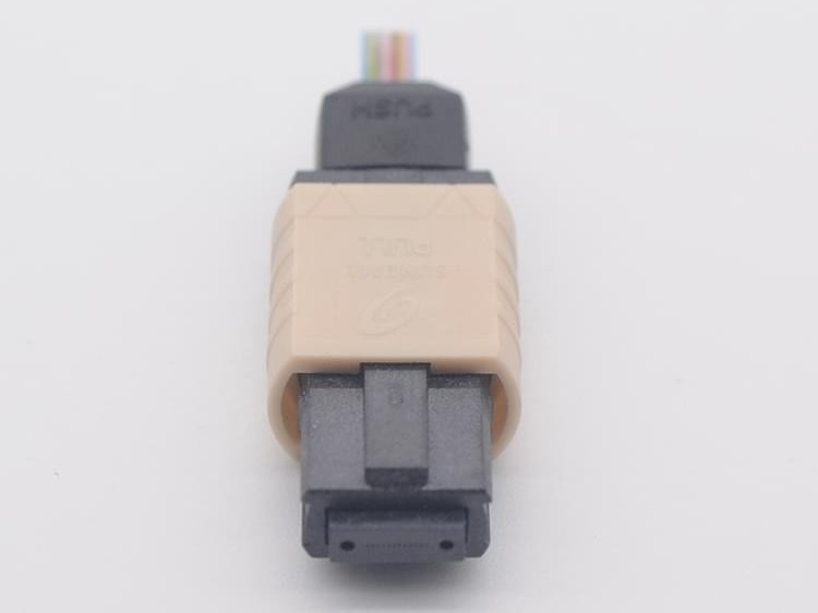 MPO 多模 帶纖光纖連接器